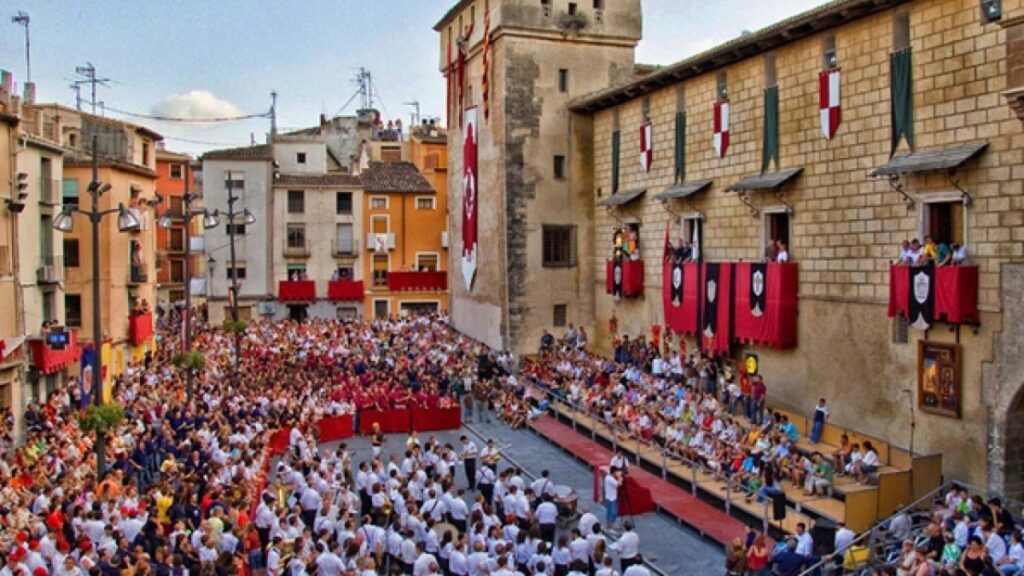 Calendario de Fiestas de Moros y cristianos en Cocentaina