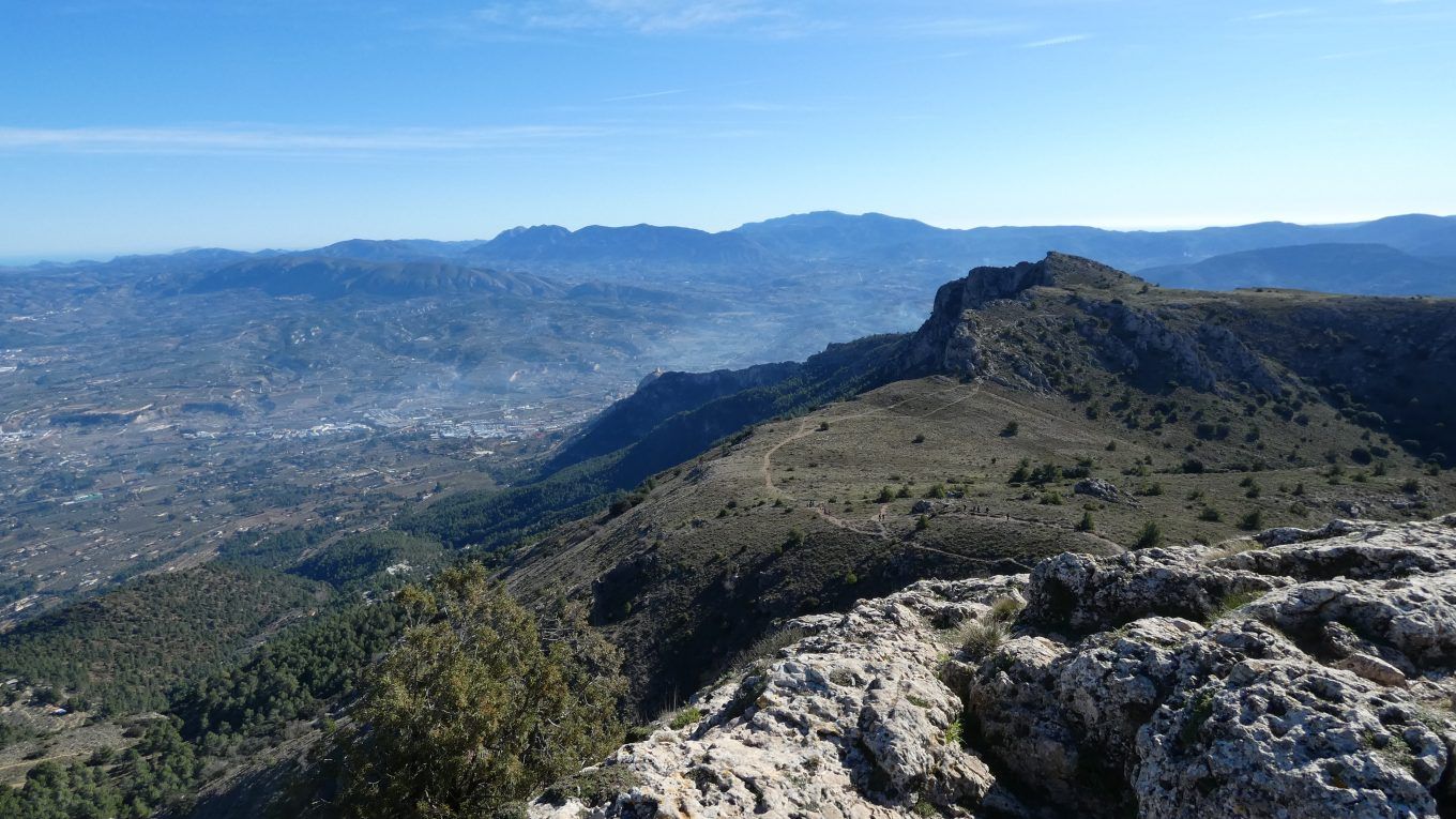 Montcabrer desde la Ermita de Sant Cristófol