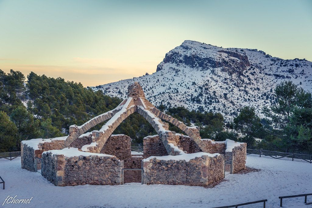 Ruta a la Cava Arquejada desde Agres