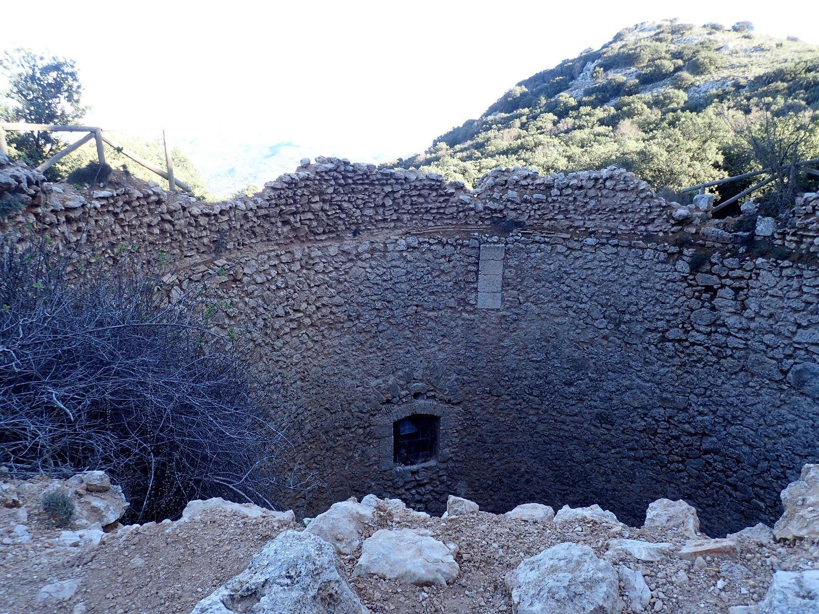 Ruta al Menejador y Font Roja desde Ibi