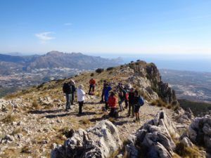 Ruta al Ponoig desde el helipuerto de Polop