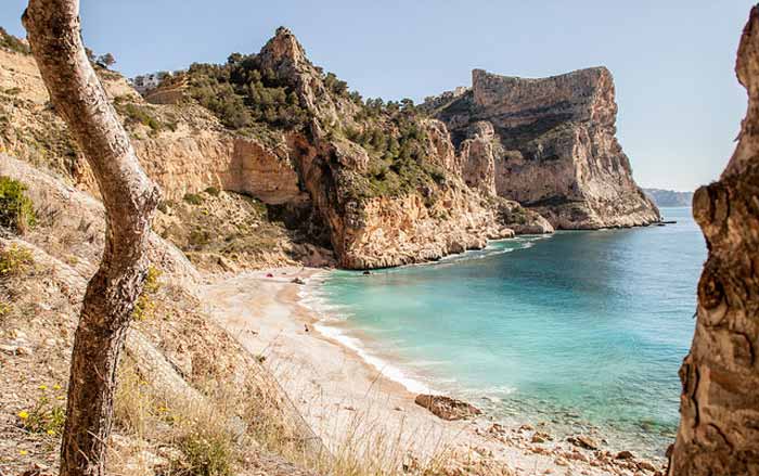 iniciar la ruta de los Acantilados de Benitatxell, 