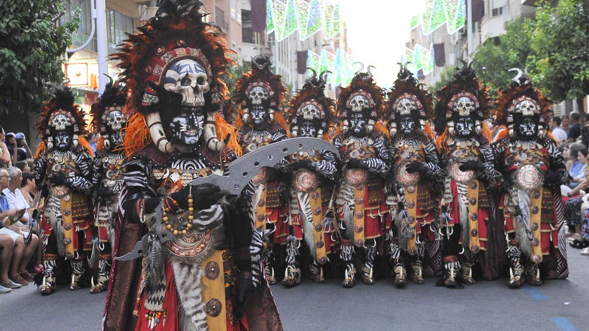 calendario de las fiestas de Moros y cristianos de Elche