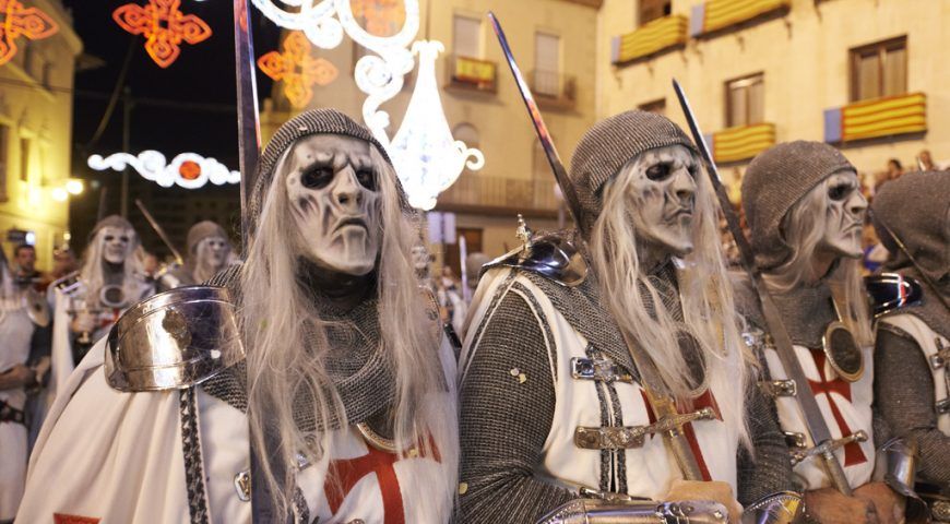 calendario de las fiestas de Moros y cristianos de Elche