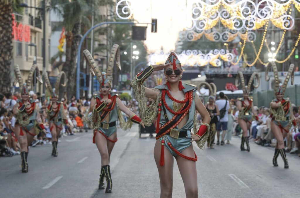 desfile folclórico internacional de Alicante