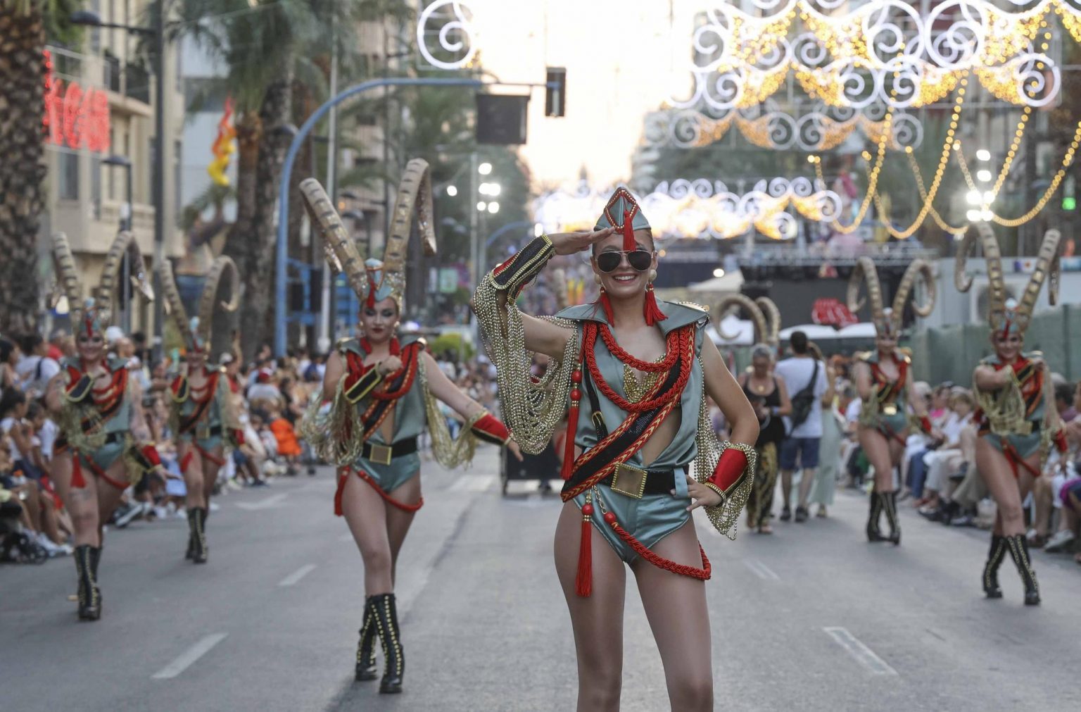 desfile folclórico internacional de Alicante