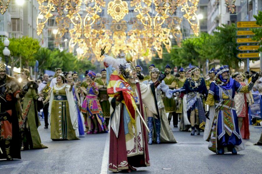 desfile folclórico internacional de Alicante 