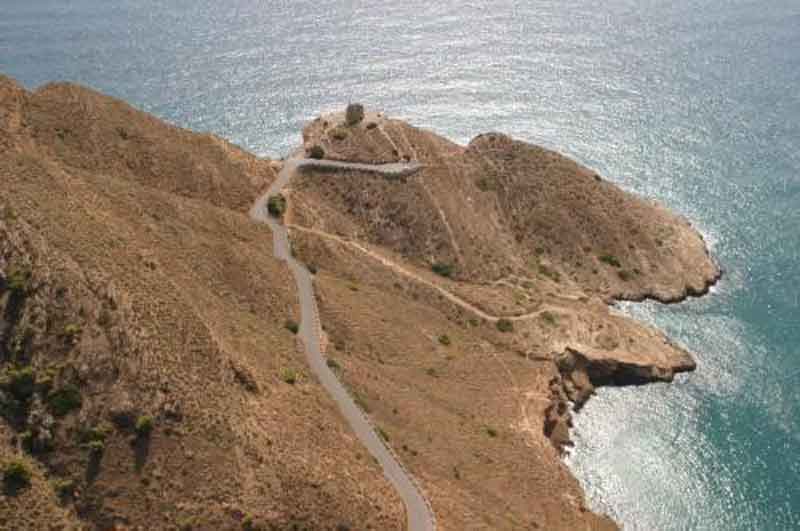 Ruta de senderismo Torre de Les Caletes (Benidorm) en Alicante