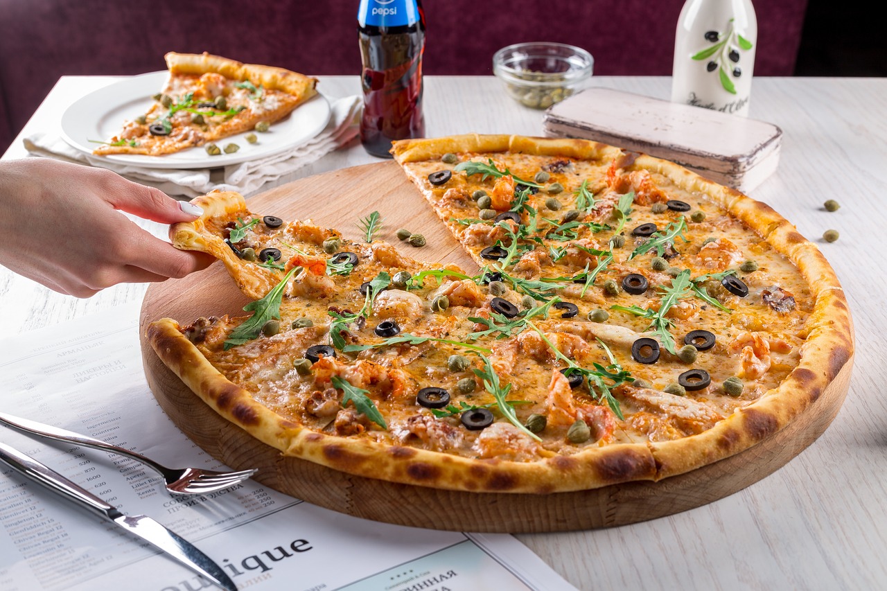 pizza 2000614 1280