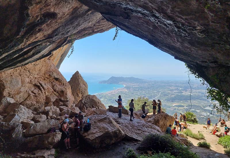 ¿Cómo hacer senderismo en la ruta Circular de la Serra De Bernia?